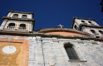  LA COLLÉGIALE : Église Notre-Dame-et-Saint-Nicolas de Briançon. 