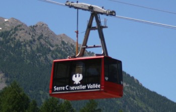  Hautes-Alpes, Domaine Skiable Ski Serre Chevalier Vallée Briançon, Plus grand domaine skiable des Alpes du Sud. 